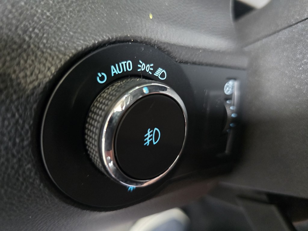 2010 Chevrolet Camaro Image 13