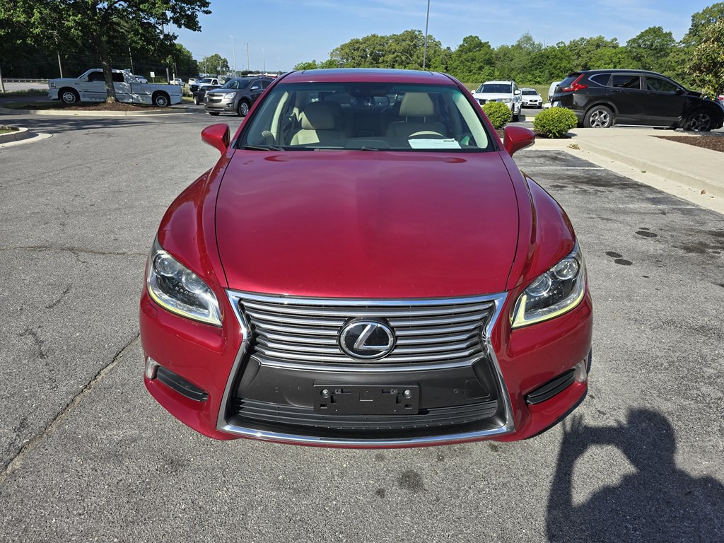 2015 Lexus LS Image 4