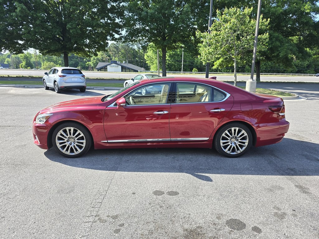 2015 Lexus LS Image 7