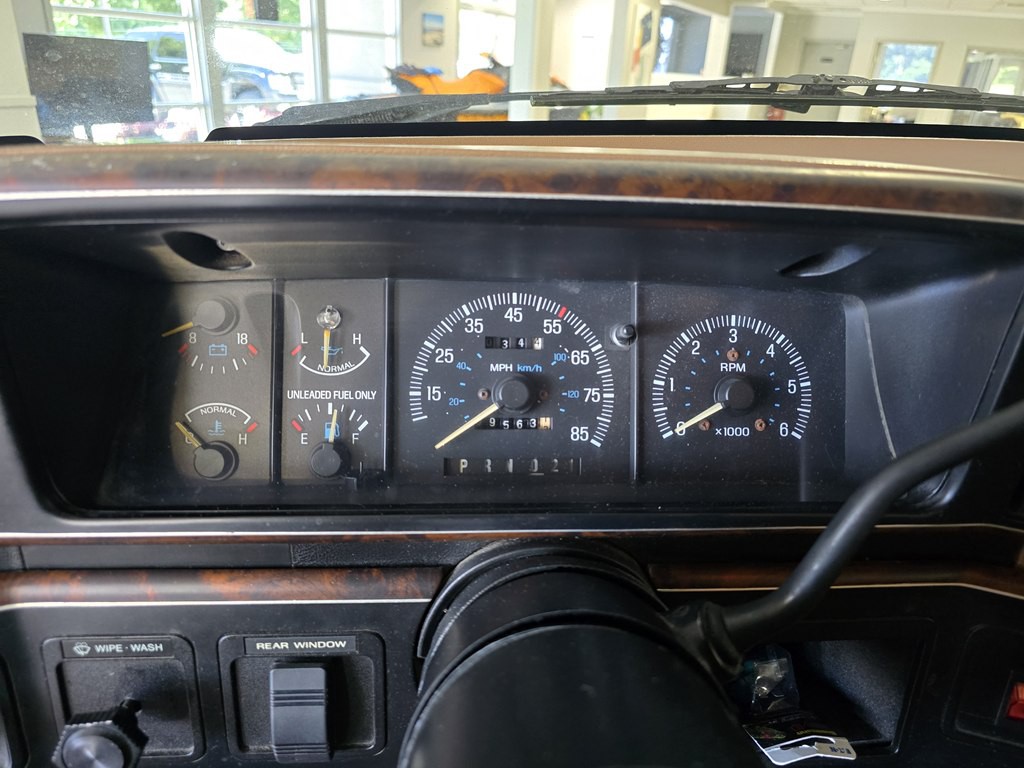 1989 Ford Bronco Image 8