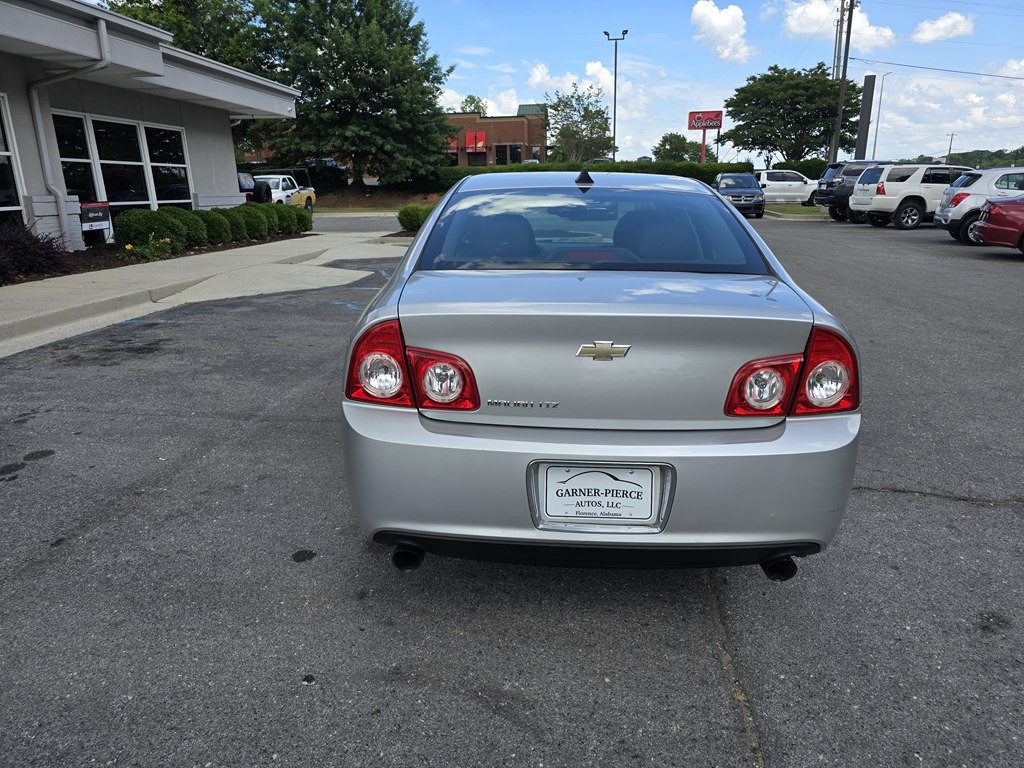 2012 Chevrolet Malibu Image 10