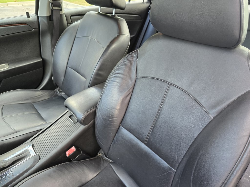 2012 Chevrolet Malibu Image 20