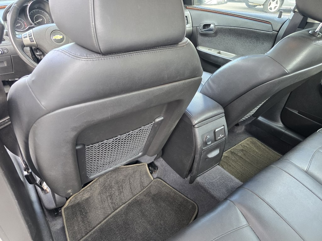 2012 Chevrolet Malibu Image 23