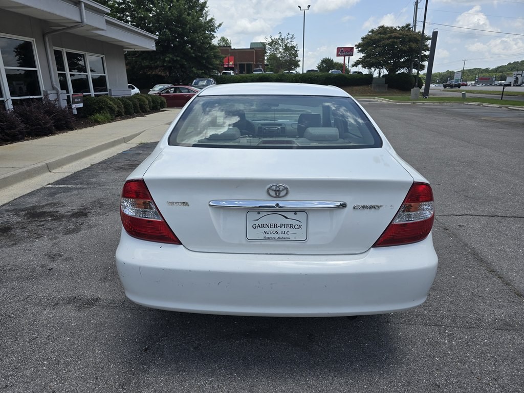 2003 Toyota Camry Image 10