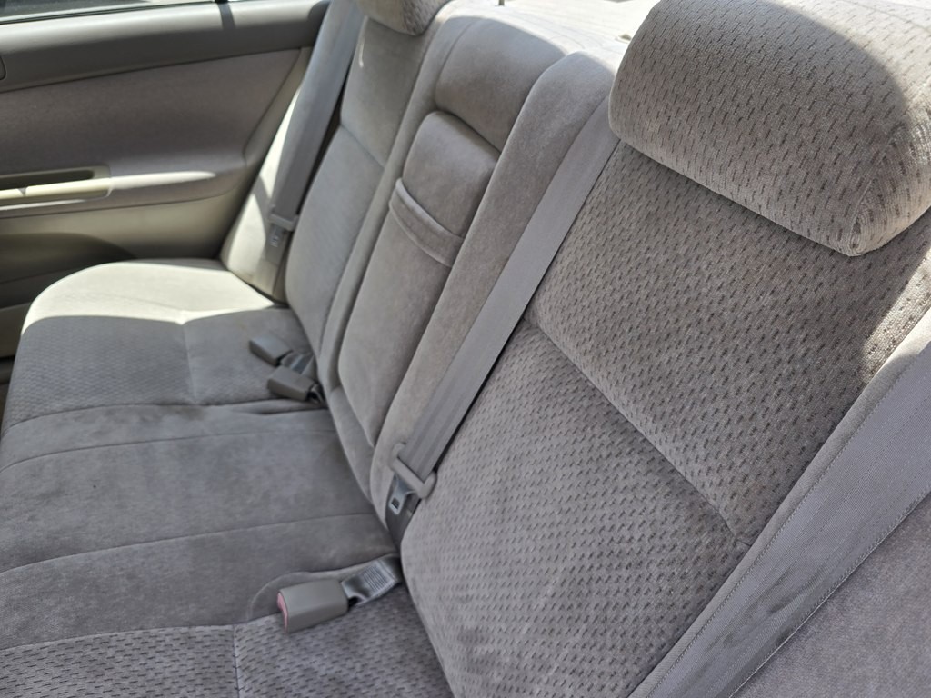 2003 Toyota Camry Image 22