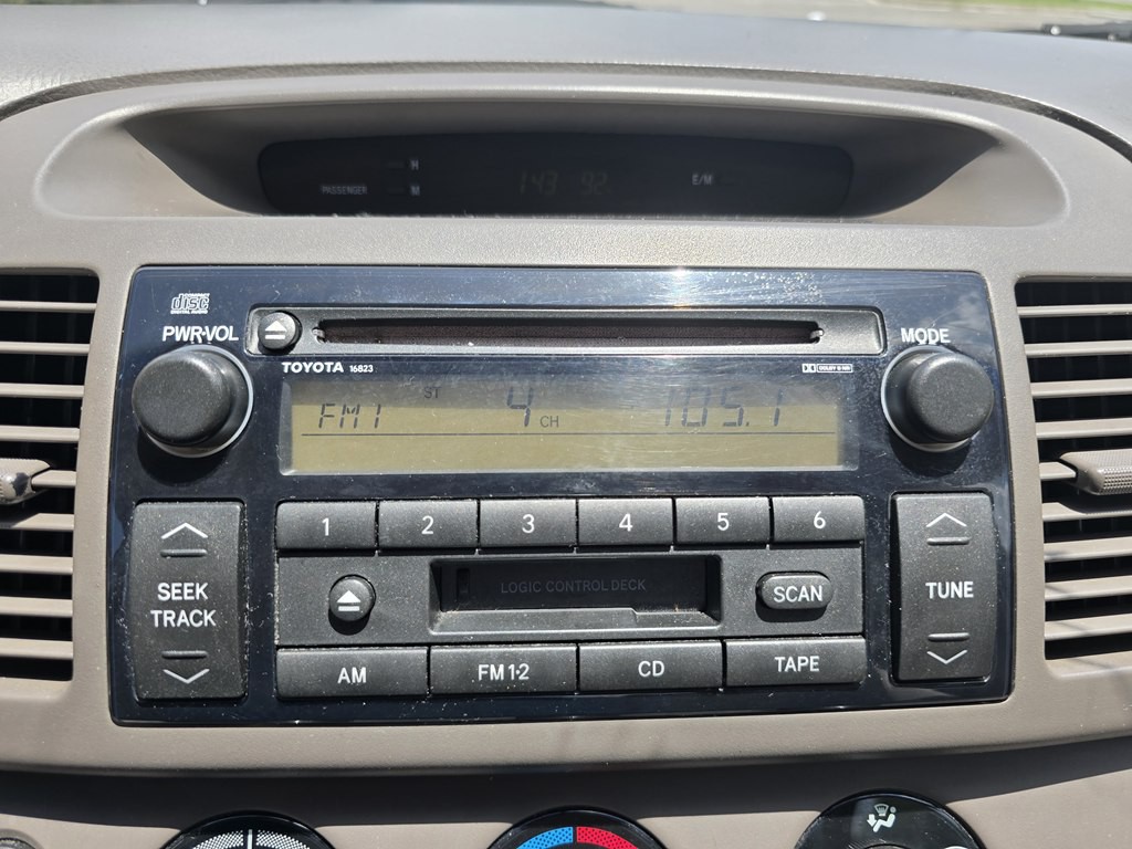 2003 Toyota Camry Image 31