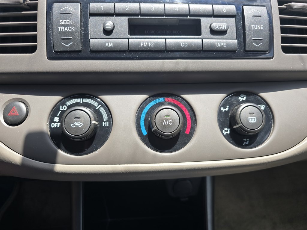 2003 Toyota Camry Image 32