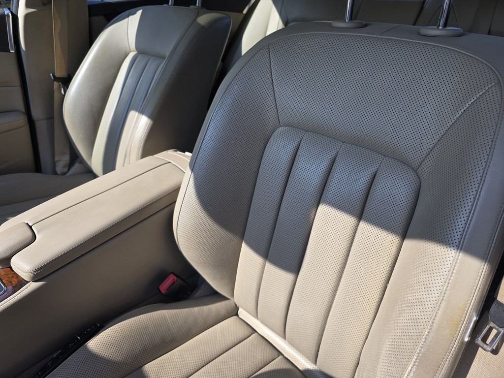 2021 Mercedes-Benz GLA-Class Image 21
