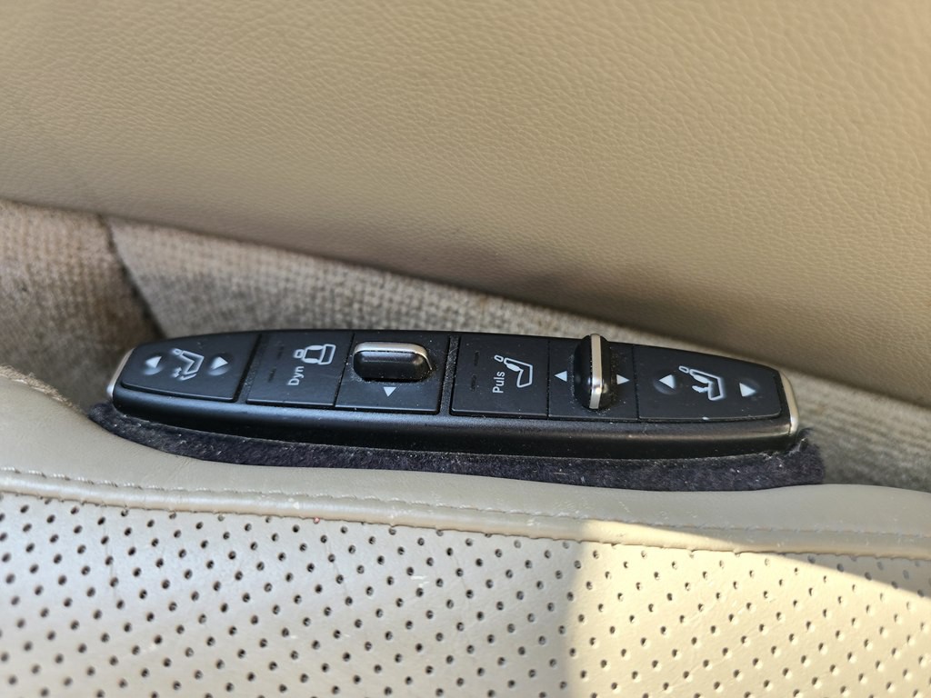 2021 Mercedes-Benz GLA-Class Image 22