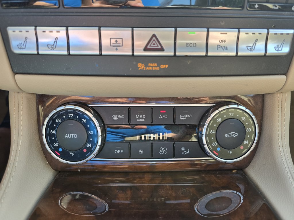 2021 Mercedes-Benz GLA-Class Image 40