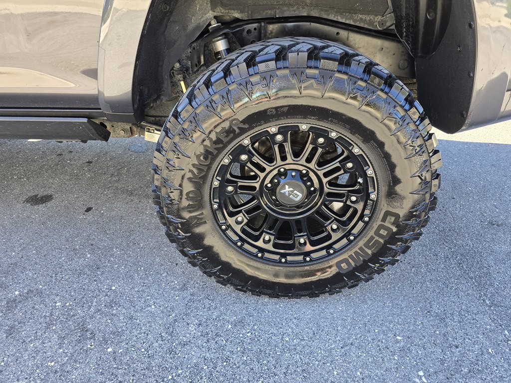 2015 Toyota 4Runner Image 18