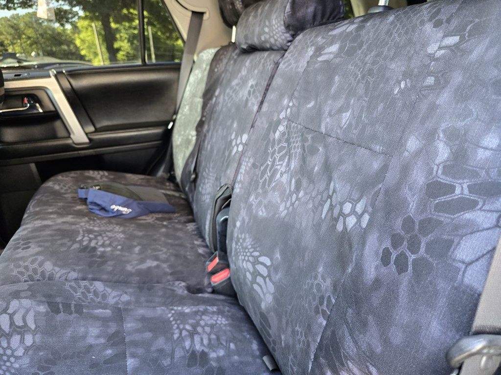 2015 Toyota 4Runner Image 25