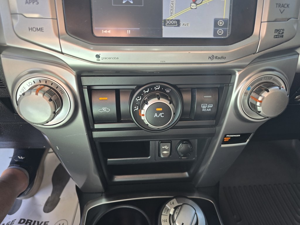 2015 Toyota 4Runner Image 42