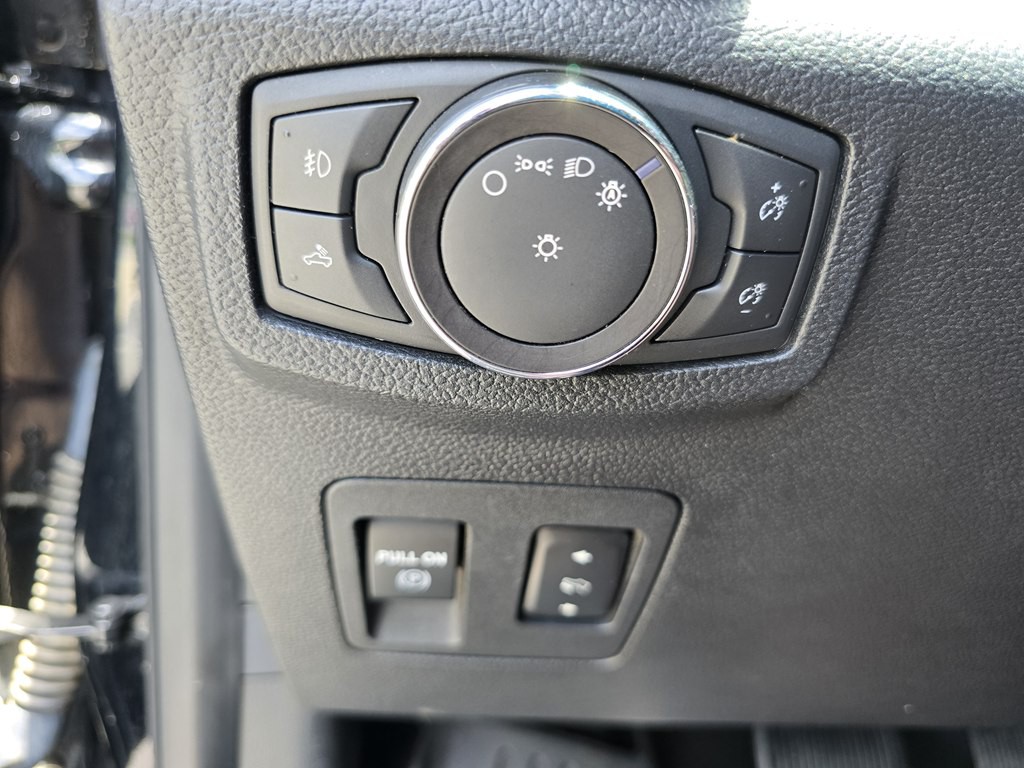 2018 Ford F-150 Image 32