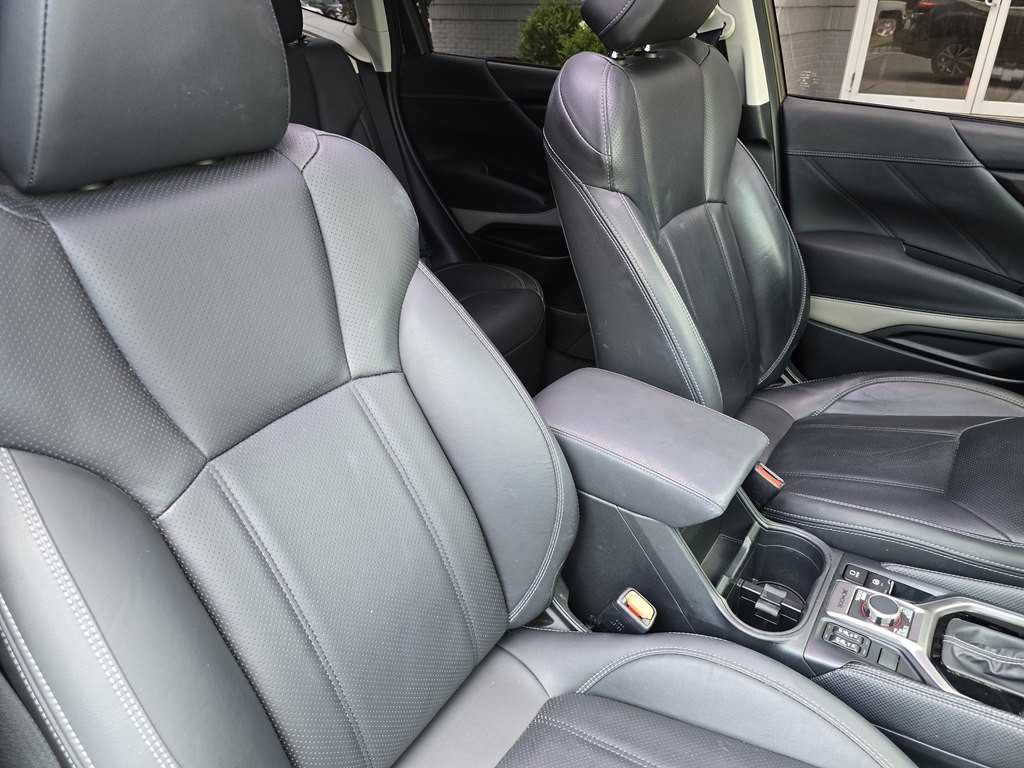 2022 Subaru Forester Image 19