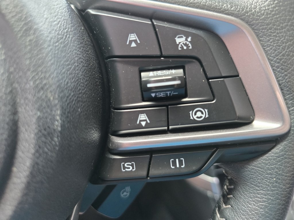 2022 Subaru Forester Image 25