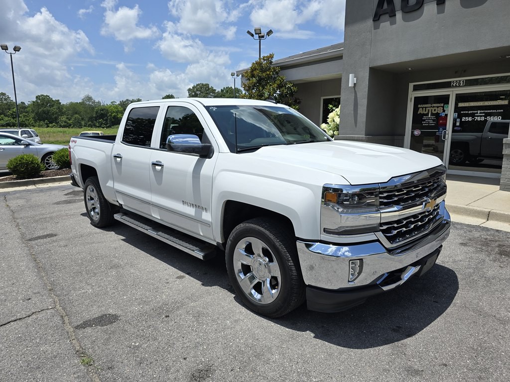 2018 Chevrolet Silverado 1500 Image 2