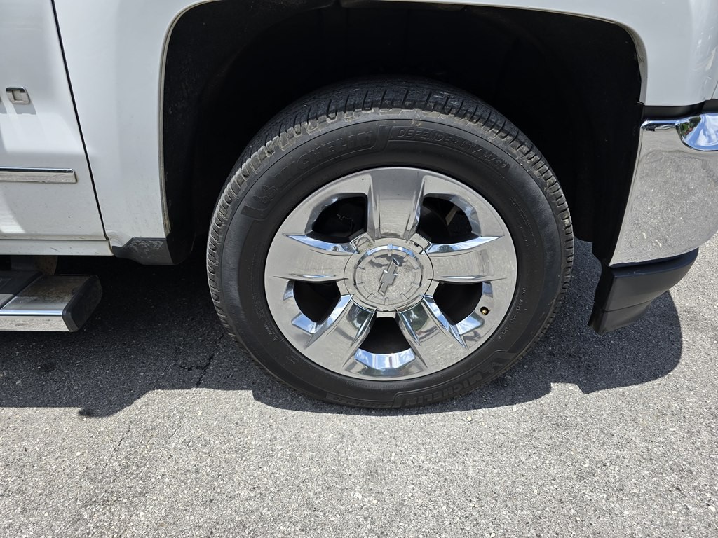 2018 Chevrolet Silverado 1500 Image 16