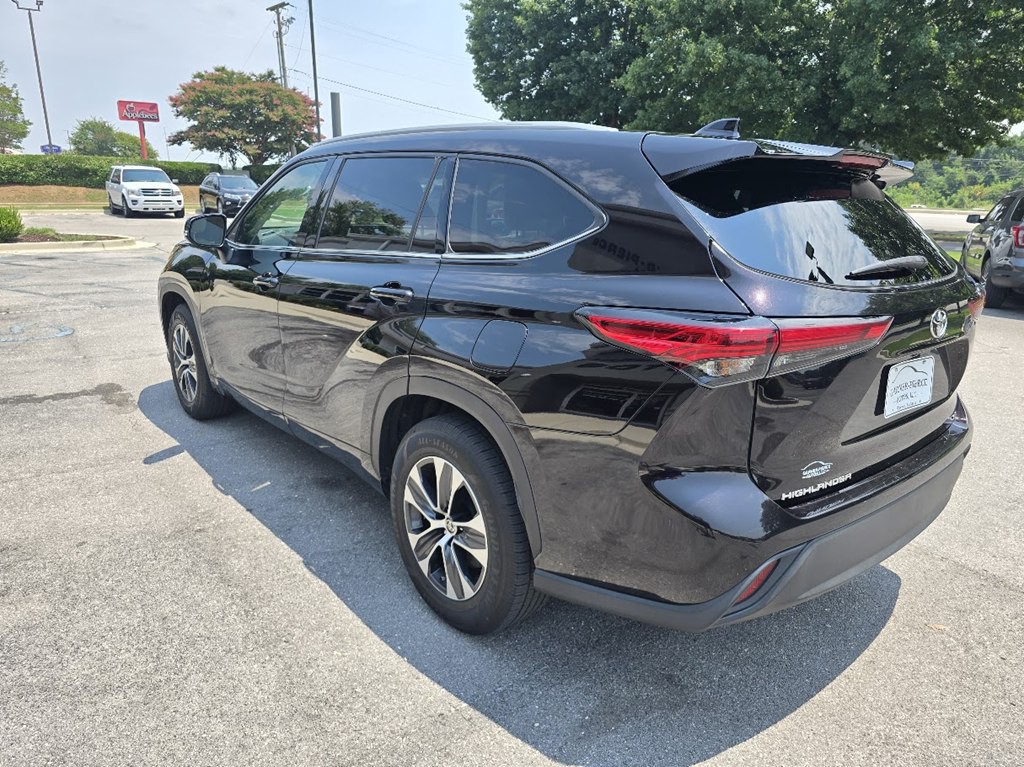 2022 Toyota Highlander Image 7