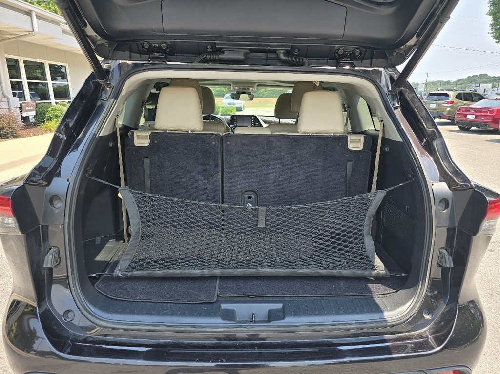 2022 Toyota Highlander Image 11