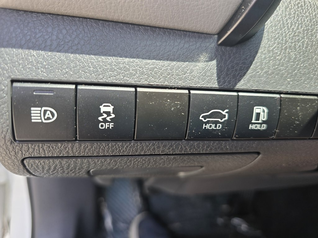 2024 Toyota Camry Image 30