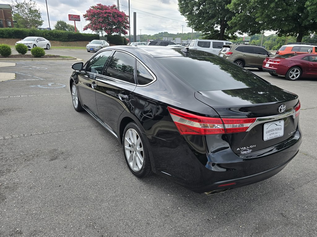 2014 Toyota Avalon Image 8