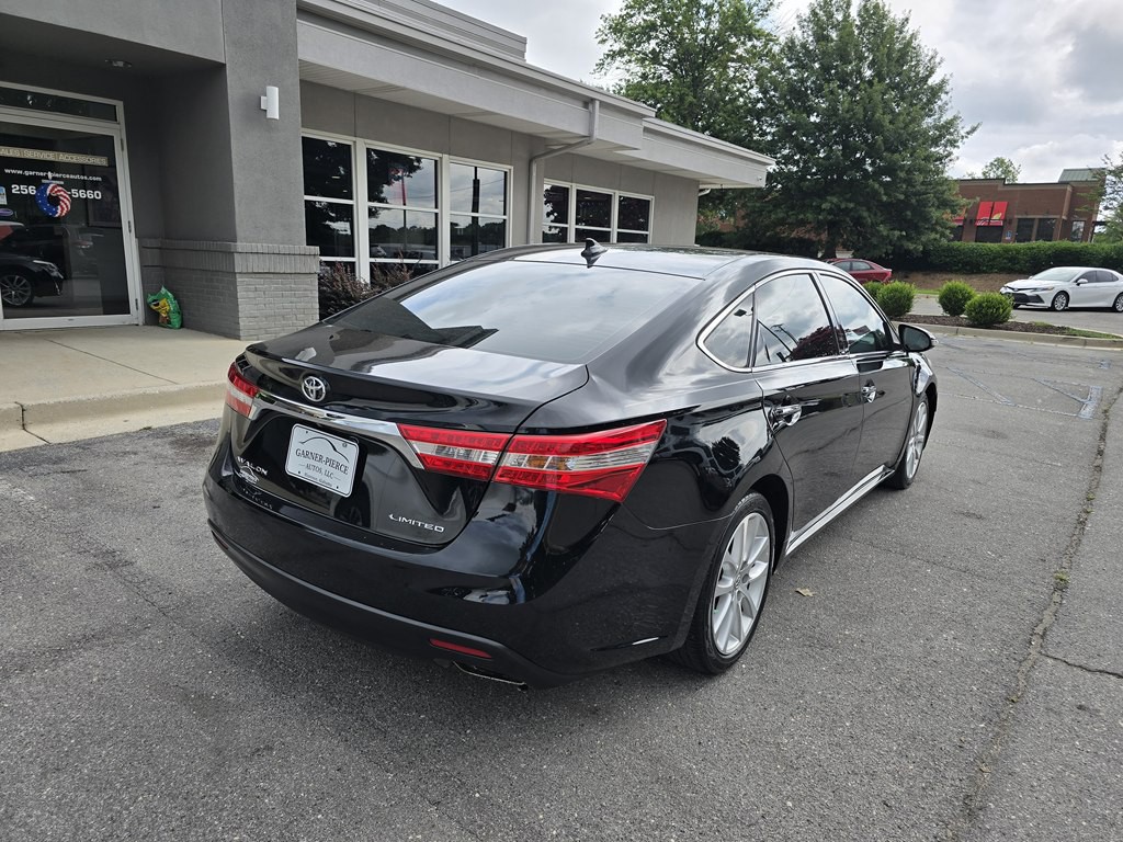 2014 Toyota Avalon Image 12