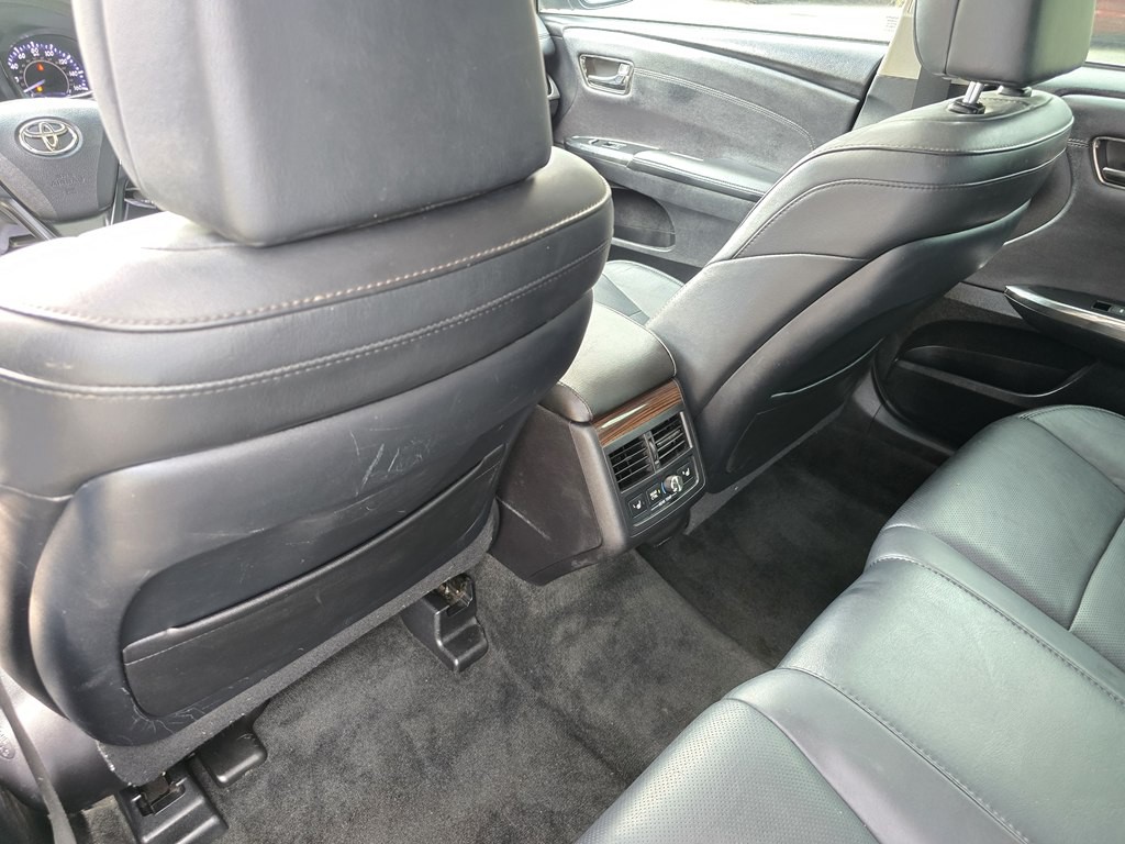 2014 Toyota Avalon Image 23