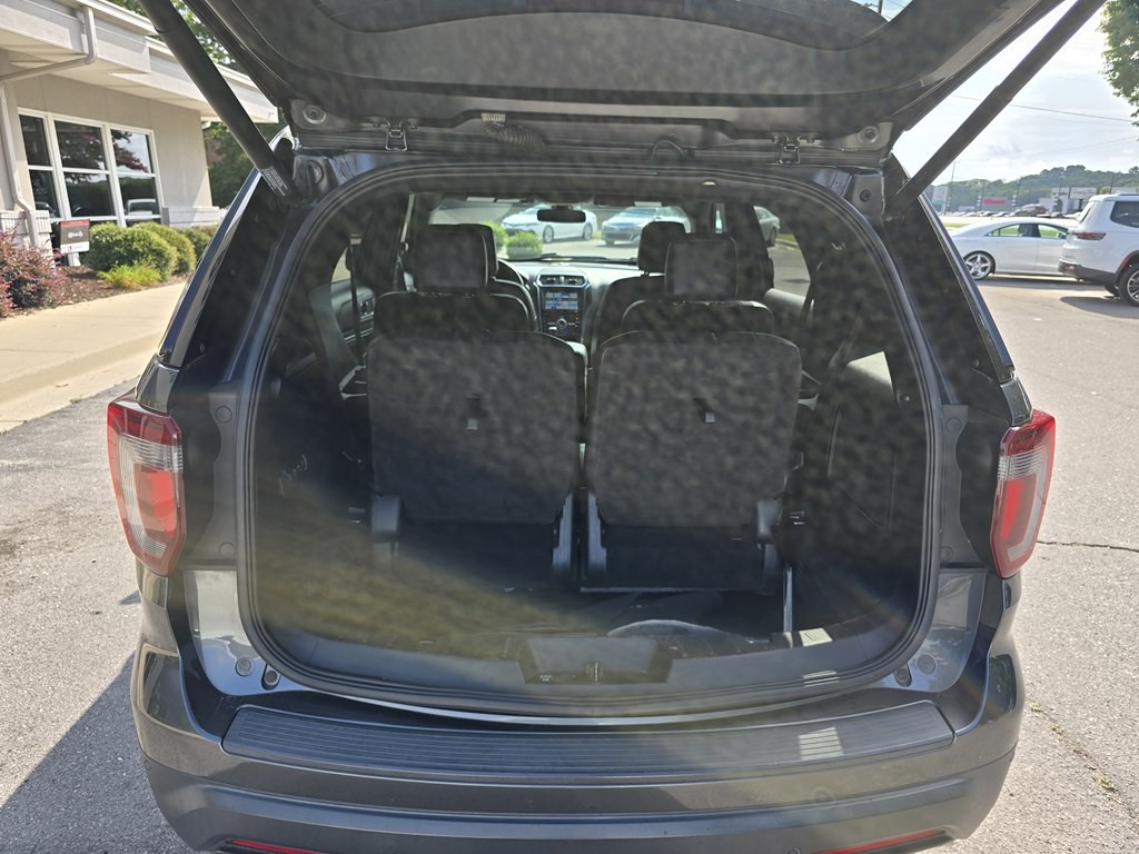 2019 Ford Explorer Image 11