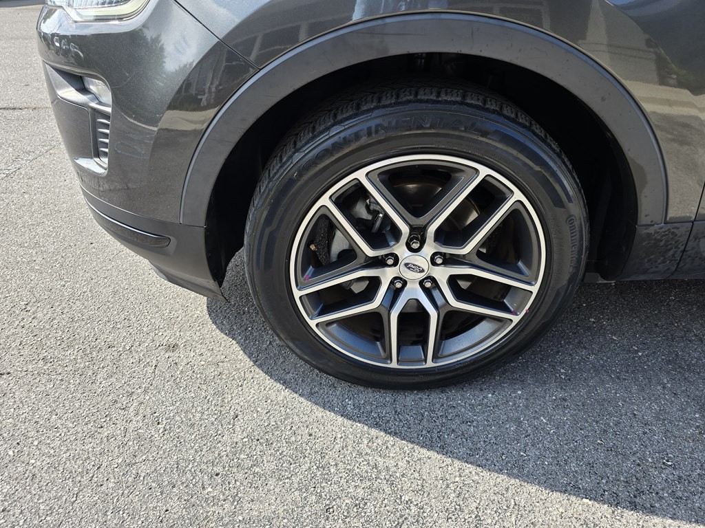 2019 Ford Explorer Image 17