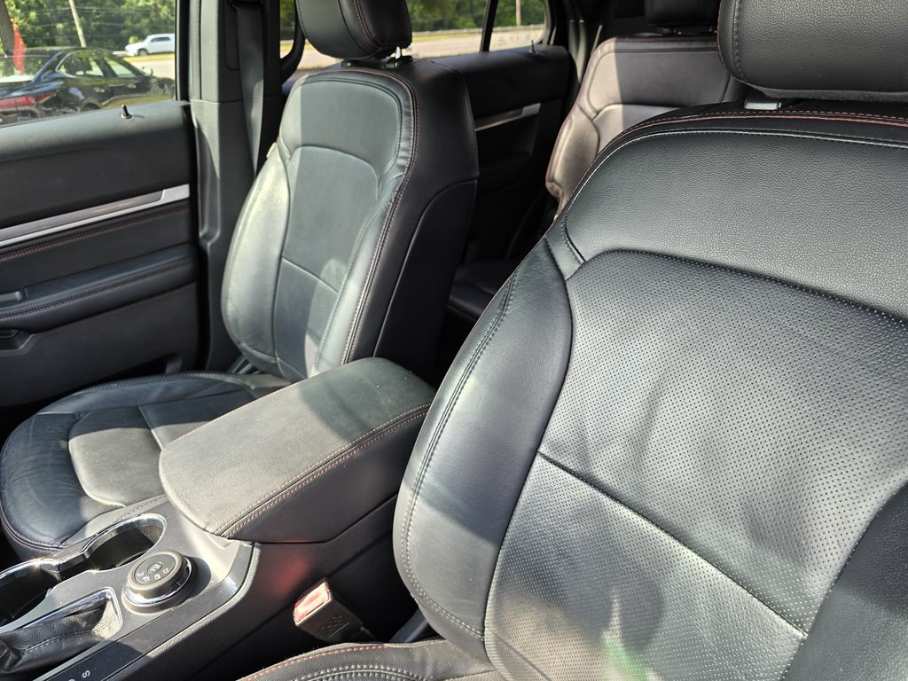 2019 Ford Explorer Image 21