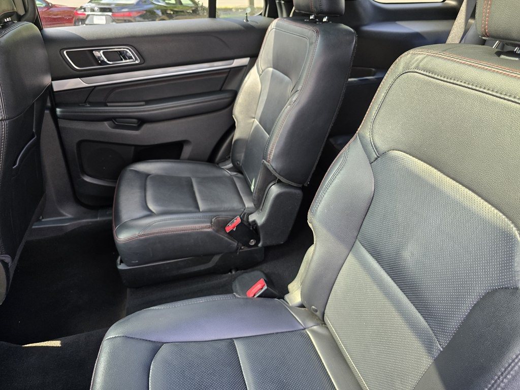 2019 Ford Explorer Image 26