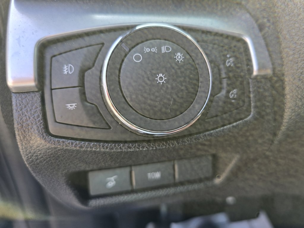 2019 Ford Explorer Image 34