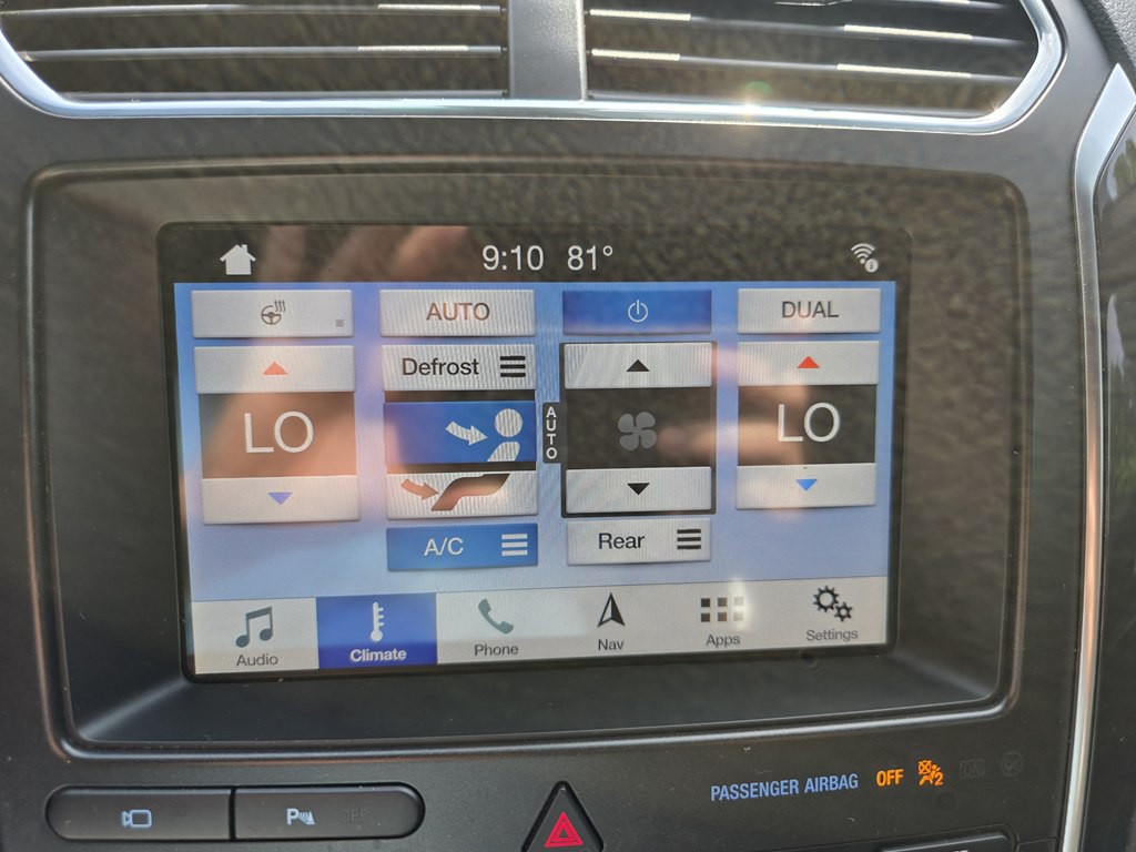 2019 Ford Explorer Image 39