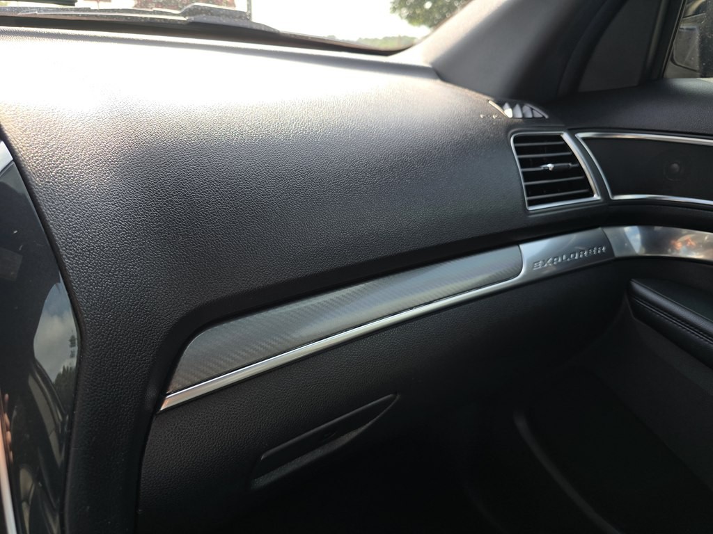 2019 Ford Explorer Image 44