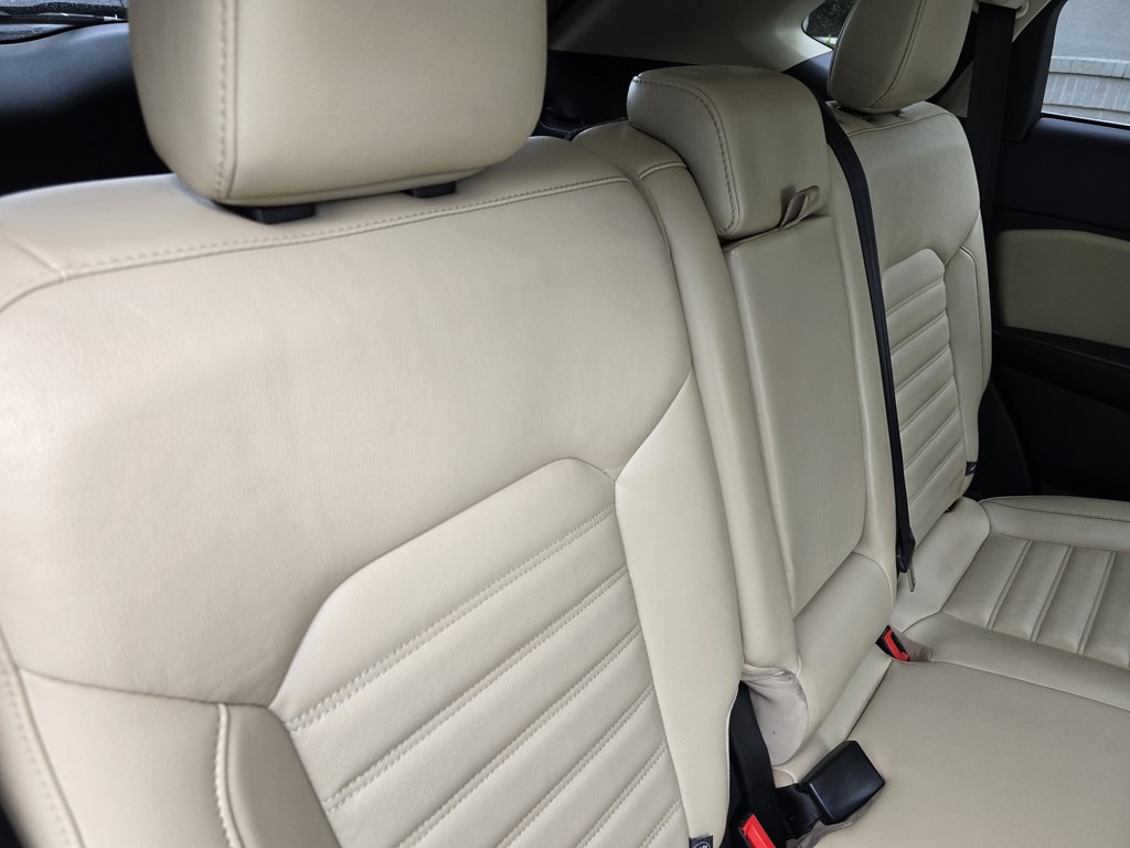 2015 Ford Edge Image 27