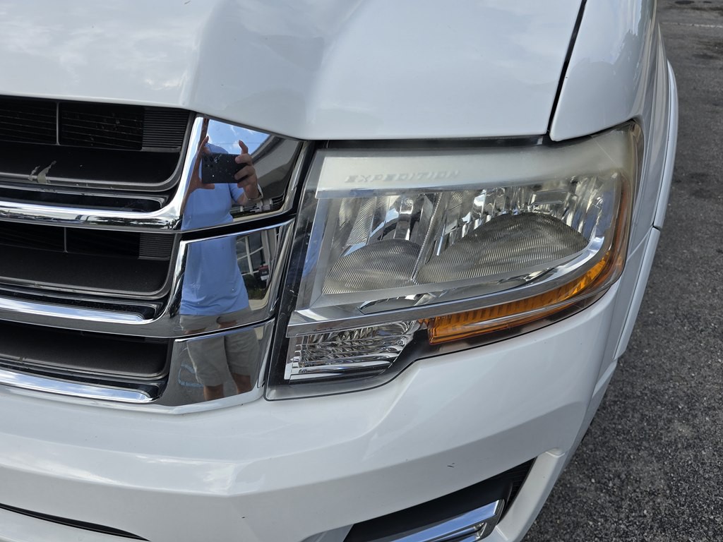 2017 Ford Expedition Image 5