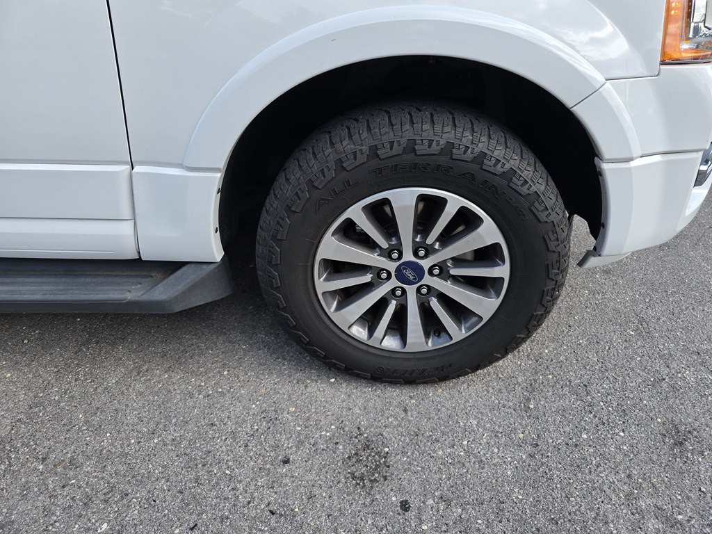 2017 Ford Expedition Image 14