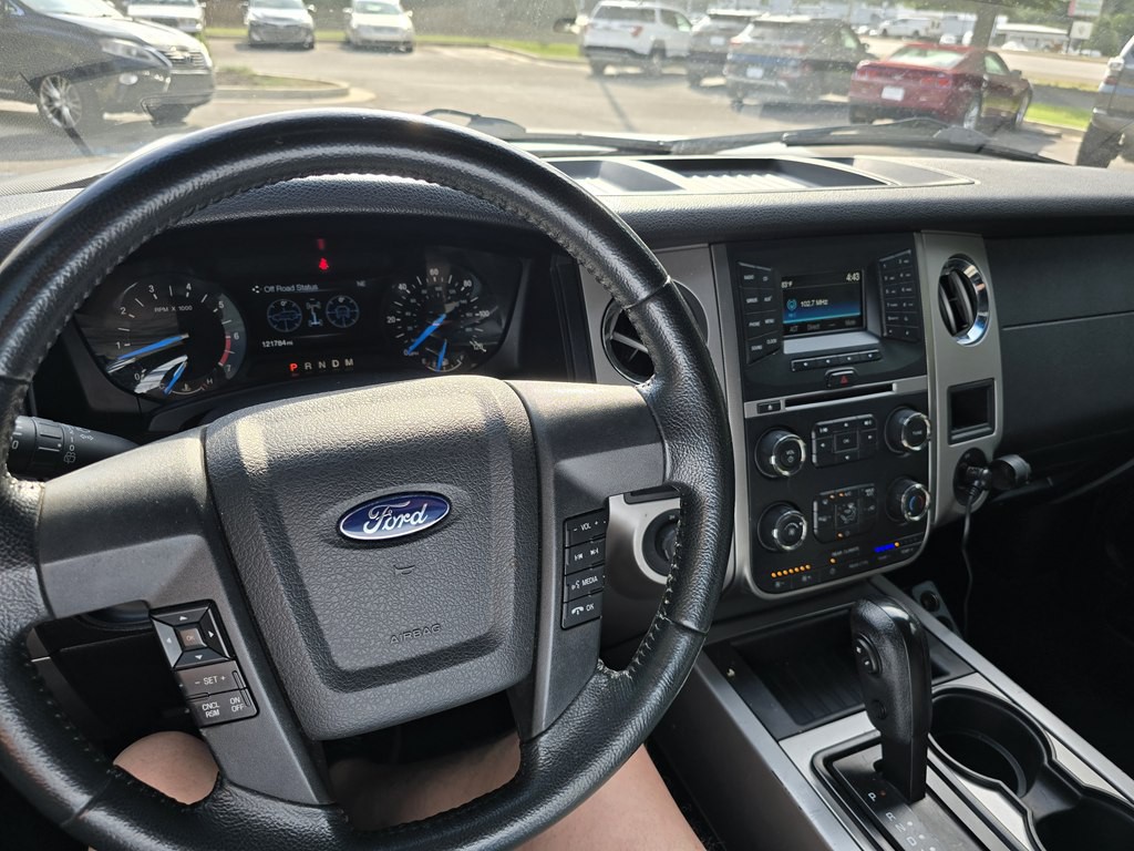2017 Ford Expedition Image 34