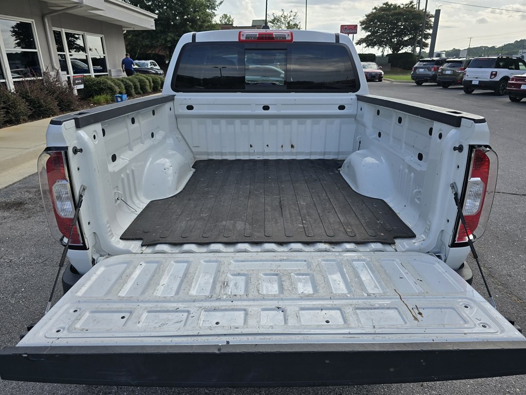 2016 GMC Canyon Image 12