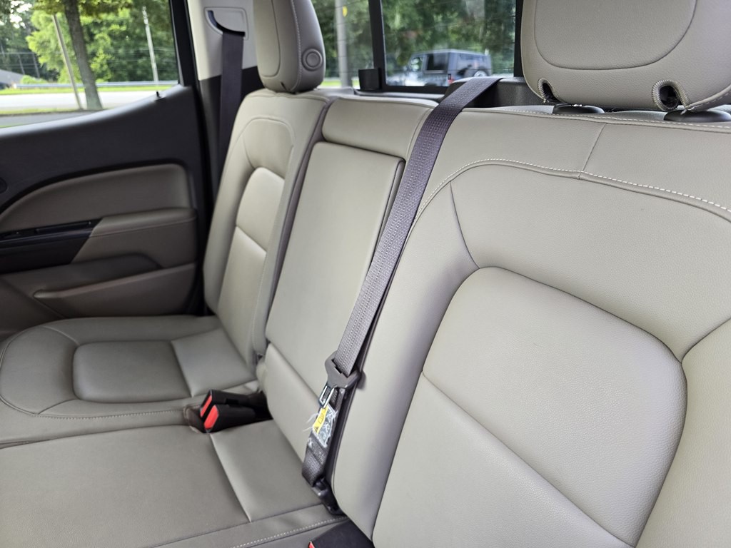 2016 GMC Canyon Image 25