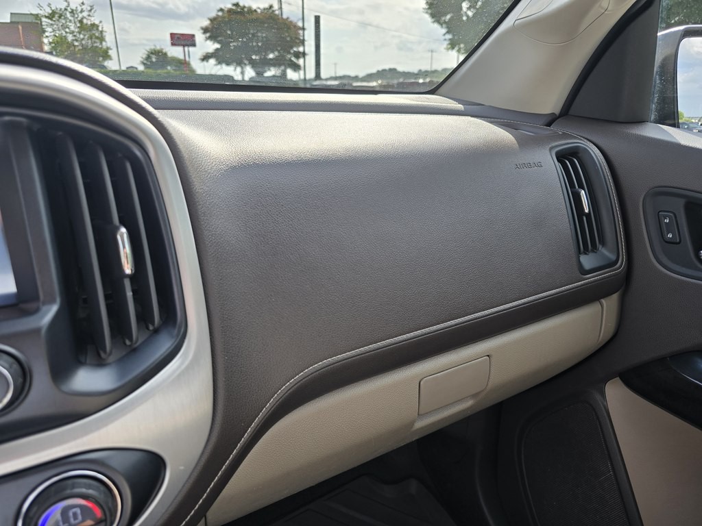 2016 GMC Canyon Image 42