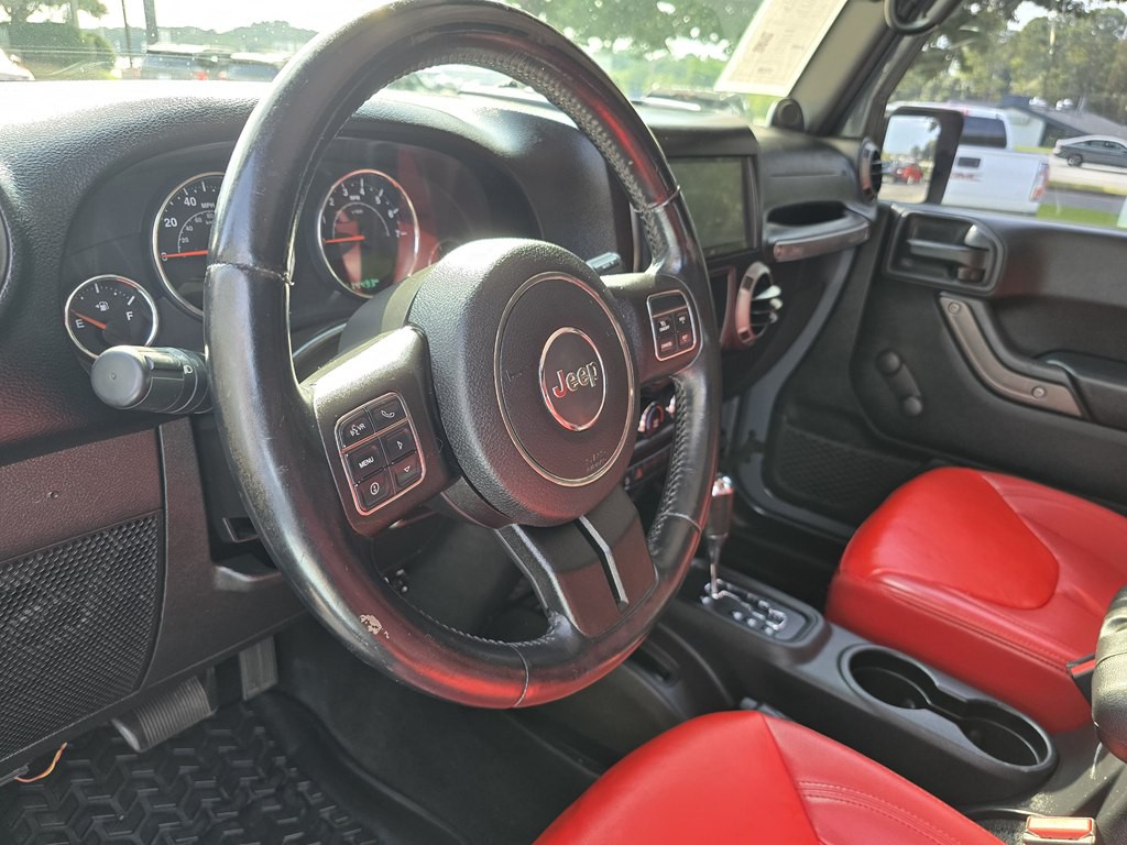 2014 Jeep Wrangler Image 18