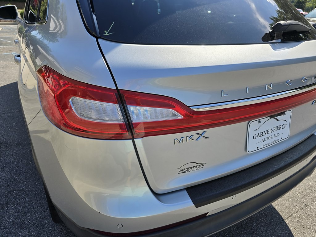 2016 Lincoln MKX Image 9