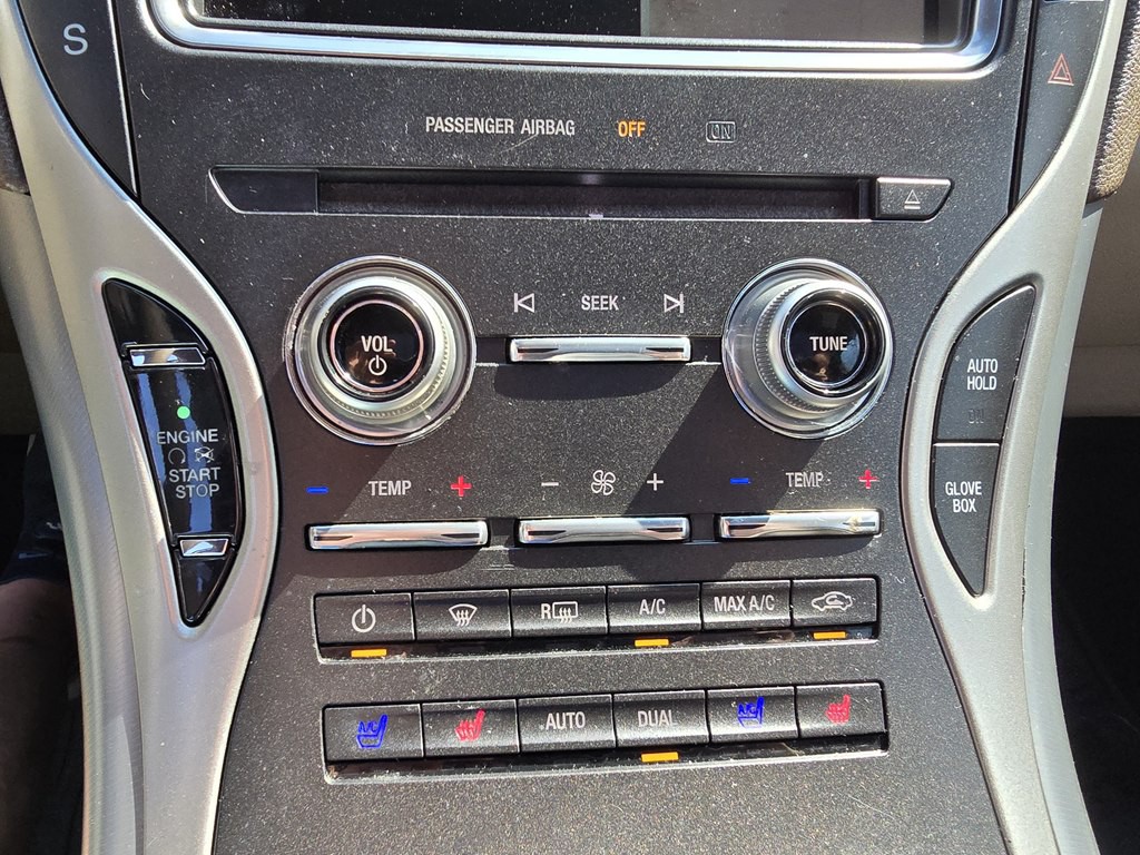 2016 Lincoln MKX Image 29