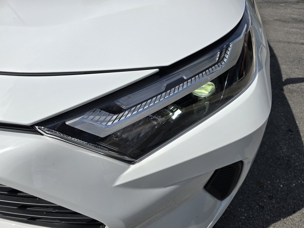 2025 Toyota Rav4 Image 5