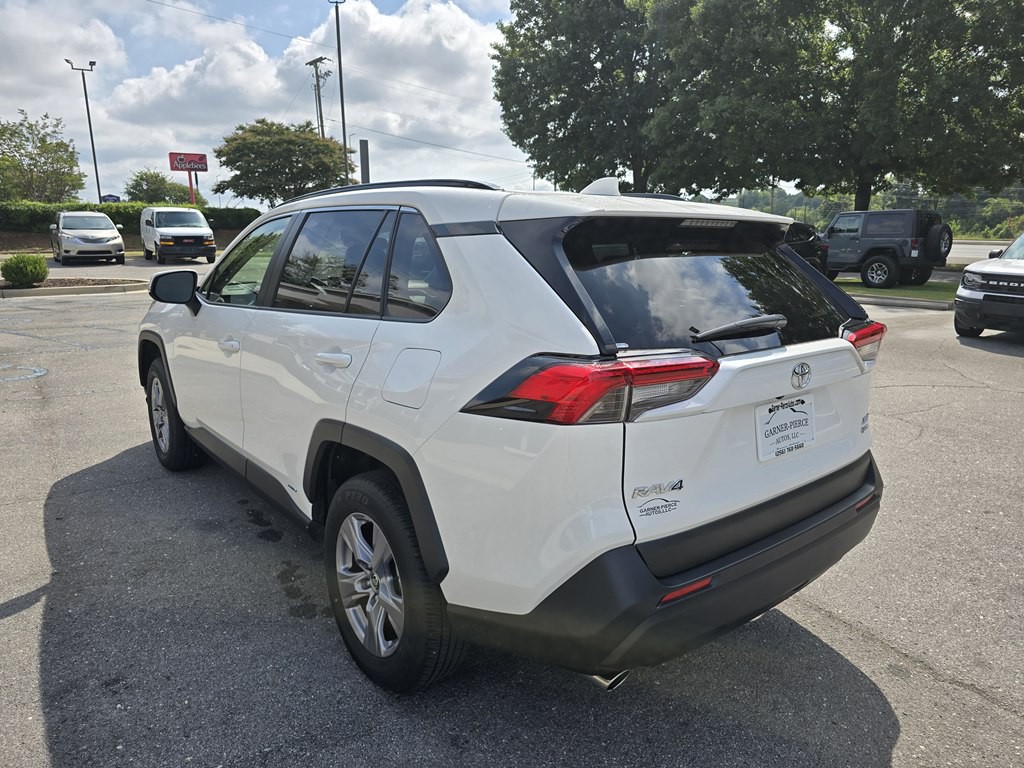 2025 Toyota Rav4 Image 8