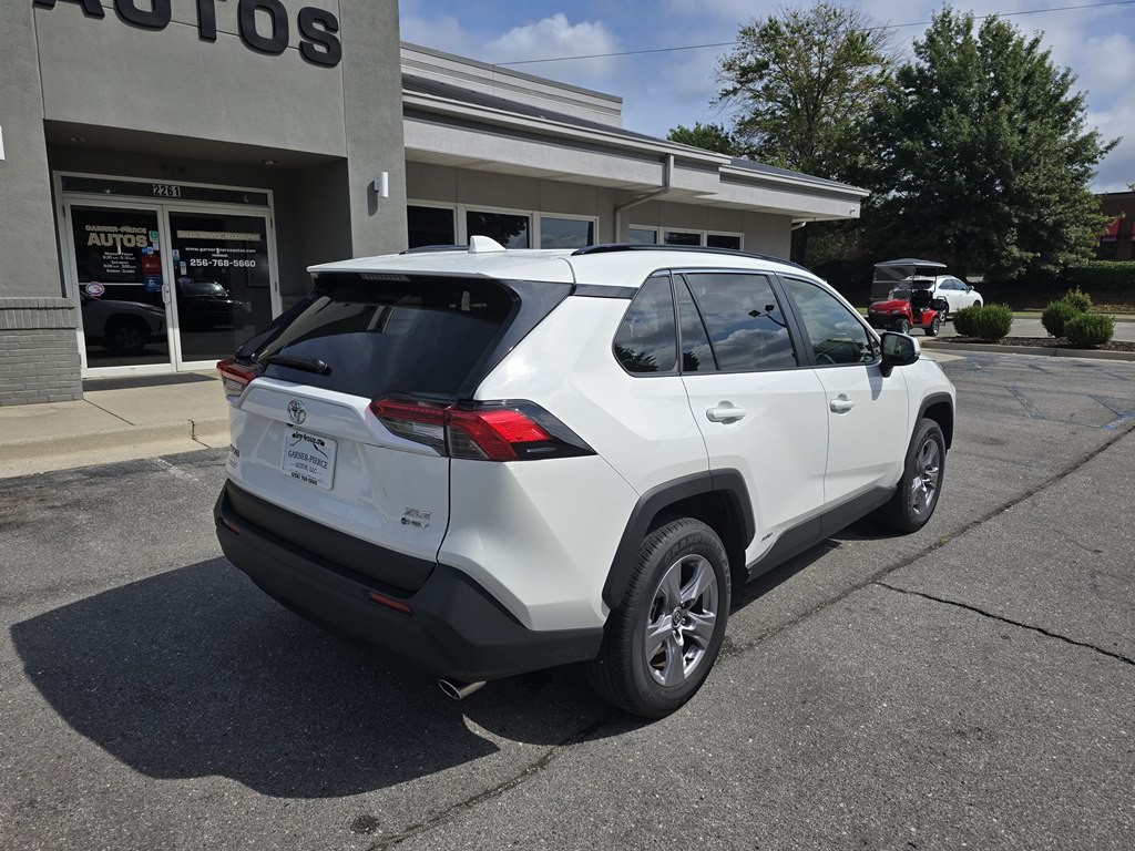 2025 Toyota Rav4 Image 14
