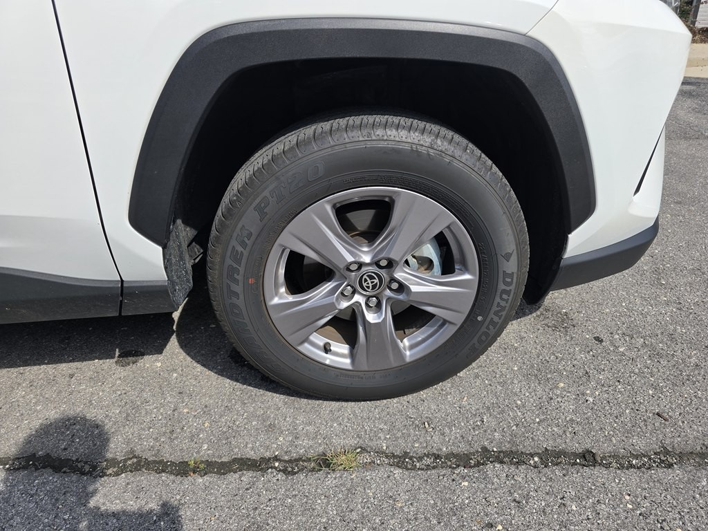2025 Toyota Rav4 Image 17