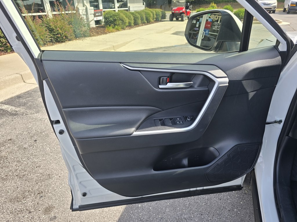2025 Toyota Rav4 Image 20
